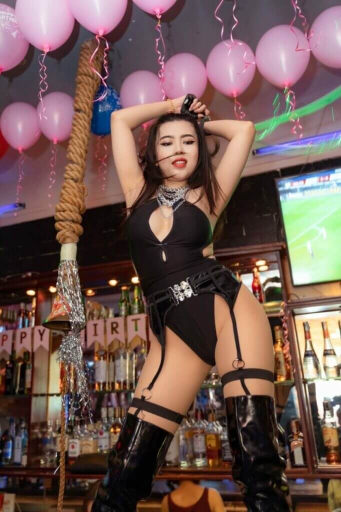 Queen Kims Beach Party Birthday Bash 9 viber image 2022 03 25 21 04 43 316