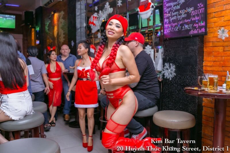 Christmas Elves At Kims Tavern Bar Saigon Chrismas Party In Ho Chi Minh City 5