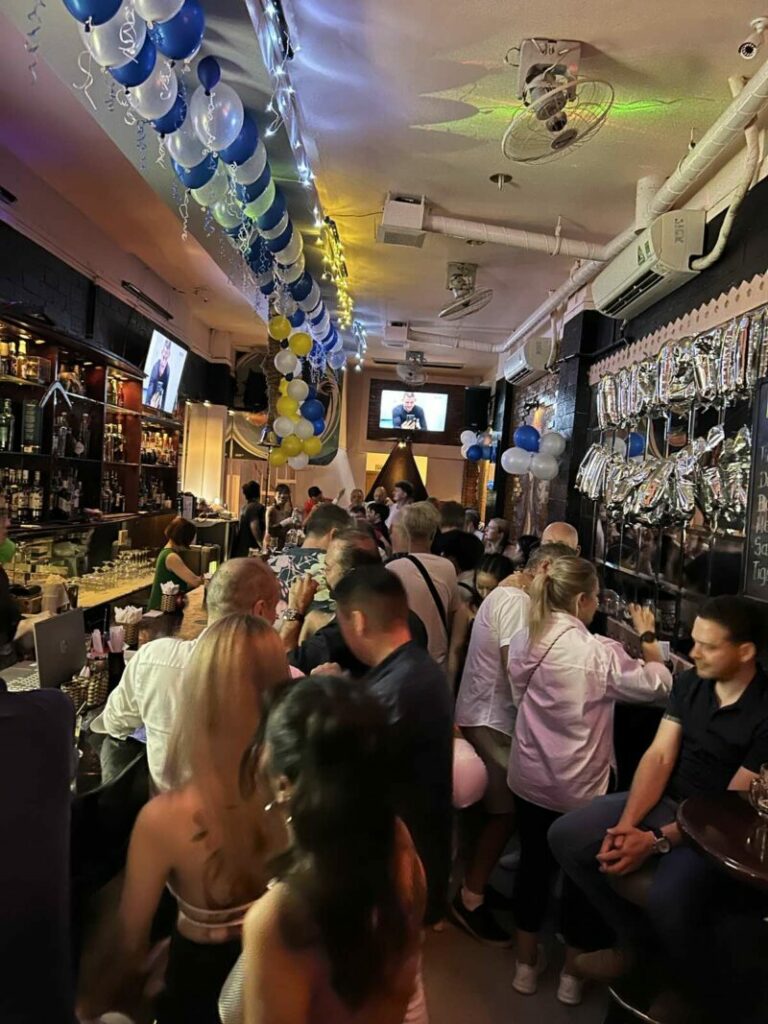 Kim’s Tavern Sài Gòn: Viết Lại Cuộc Đời Bạn – Tuyển Dụng Nhân Viên Nữ 10 Kims Tavern Lady Bar Ho Chi Minh 12th Anniversay 1 1