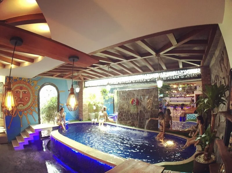 The Ultimate Saigon Massage Guide: 10 Must-Try Spas In 2024 4 Flamingo Spa saigon massage