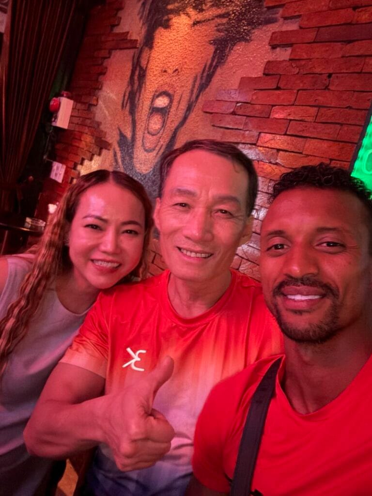 The Premier Private Event Venue in Ho Chi Minh City: Host Your Unforgettable Party at Kim's Tavern 2 Manchaster United Legennd Nani at Kims Tavern Girl Bar In Ho Chi Minh City