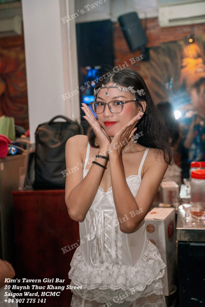 Nightlife In Ho Chi Minh City The Best Girl Bar In Saigon Kims Tavern Girl Bar Event Kims Birthday 202692